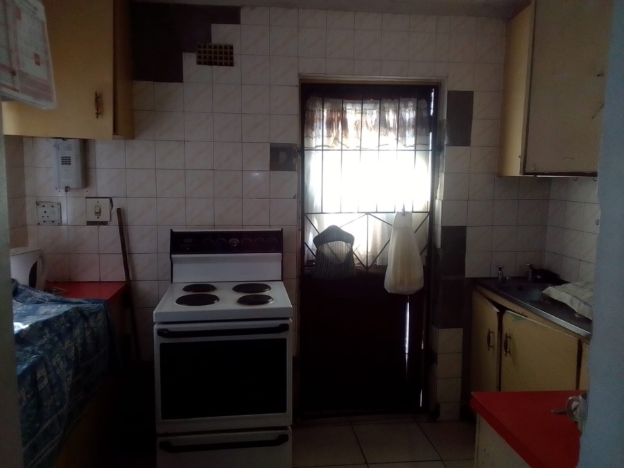  Bedroom Property for Sale in Beacon Valley Western Cape